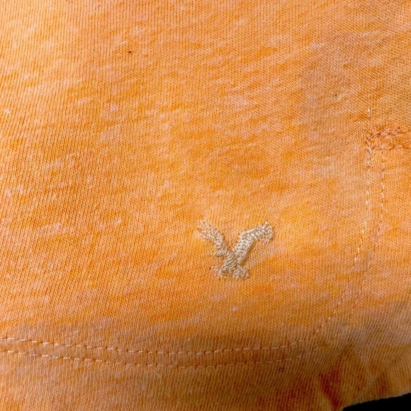 American Eagle Outfitters Women's Orange Scoop Neck T-Shirt size medium - Picture 8 of 8